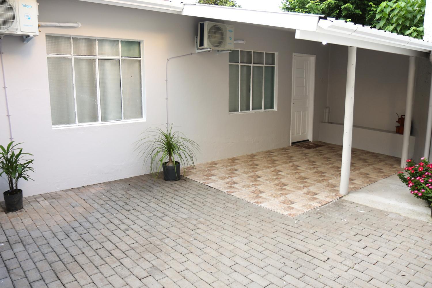 Villa Casa Com Estacionamento No Centro, Pets Sao Bem Vindos Concórdia Exterior foto
